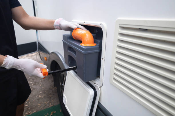 Best Portable restroom trailer rental  in Blue Island, IL